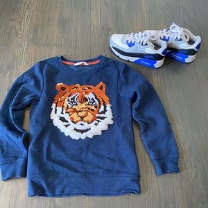 Kids sweatshirt and Nike AirMax sneakers